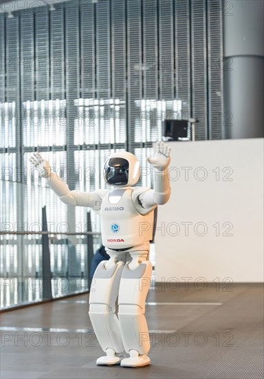 Human-like ASIMO
