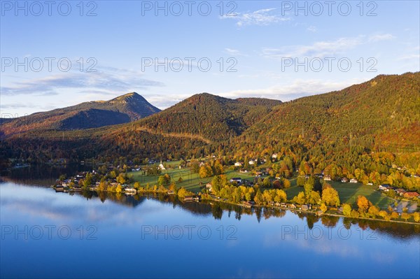 Village Walchensee and Lake Walchensee in the morning light