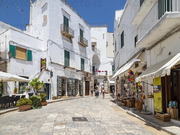 Shopping street through White Old Town