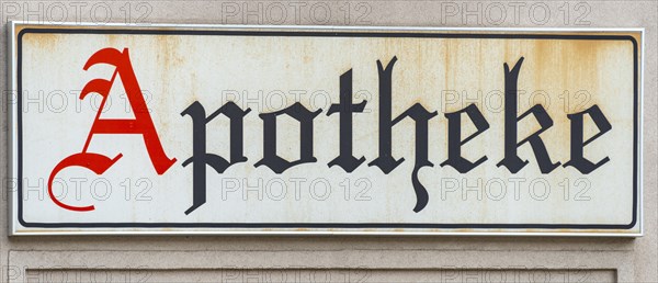 Sign pharmacy in old German print