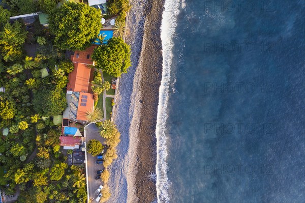 Beach Playa de Argaga and Finca Argayall in the evening light from above