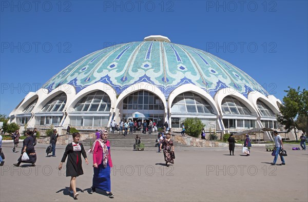Choru-Bazaar market hall