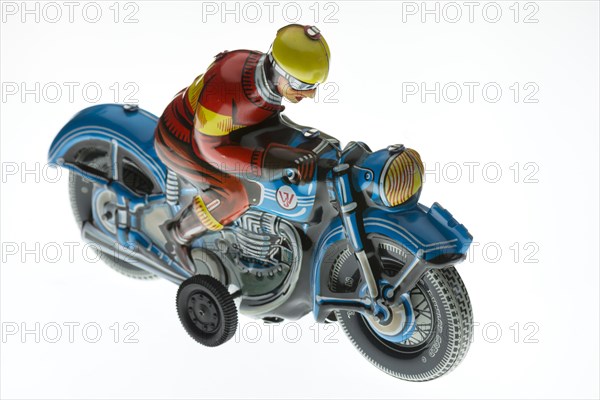 Nostalgic tin toys