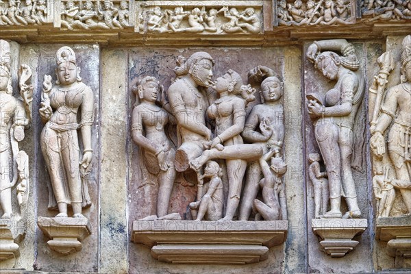 Sculptures on the walls of Lakshmana Temple