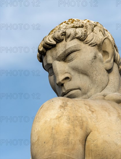 Athlete statue at Stadio dei Marmi