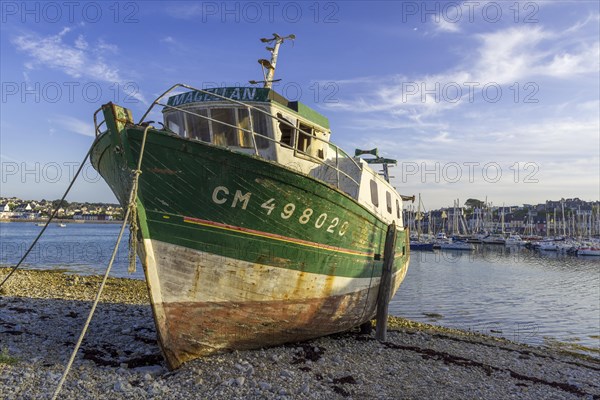 Ship graveyard
