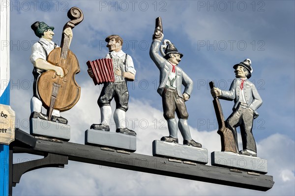 Guild sign on the maypole