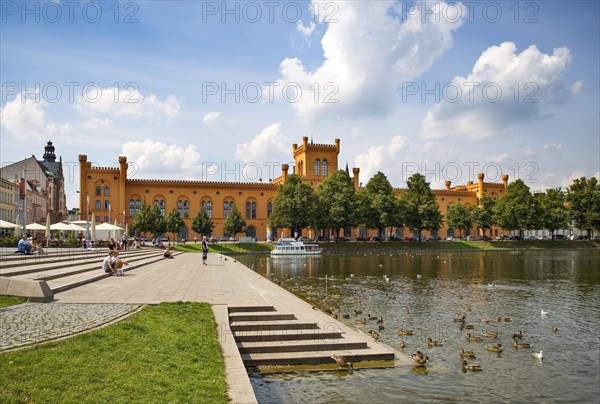 Pfaffenteich with Ministry of the Interior