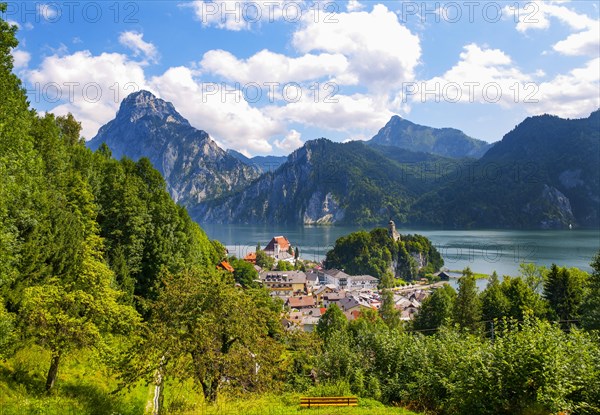 Lake Traun with Traunstein