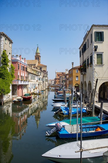 Fishing boats in the Vena Canal
