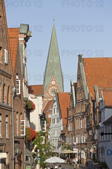 Johanniskirche and Heiligengeiststrasse