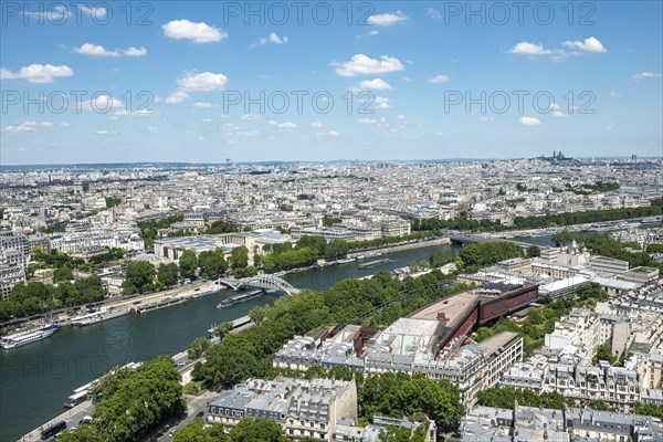 City view with bridges over the Seine