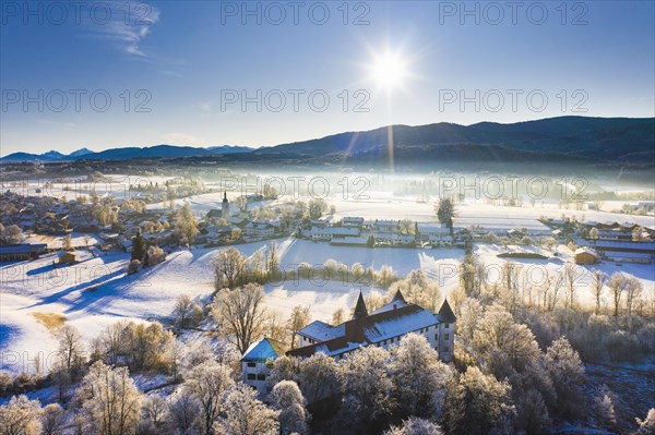 Reichersbeuern and Sigriz Castle in winter
