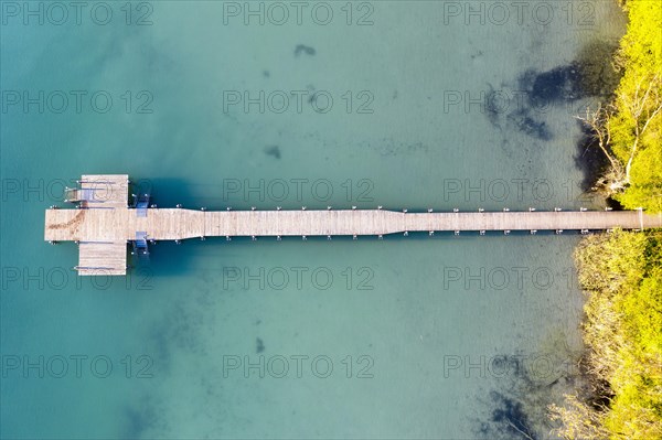 Bathing jetty in Woerthsee from above, near Inning