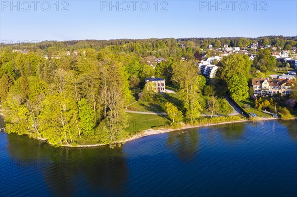 Villa Kustermann in the Kustermann Park
