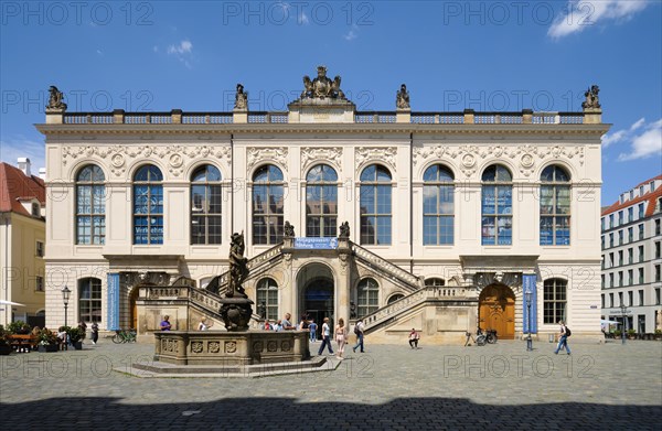 Fountain of Peace and Museum of Transport