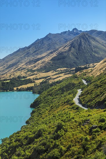 Lake Wakatipu with Mount Earbslaw