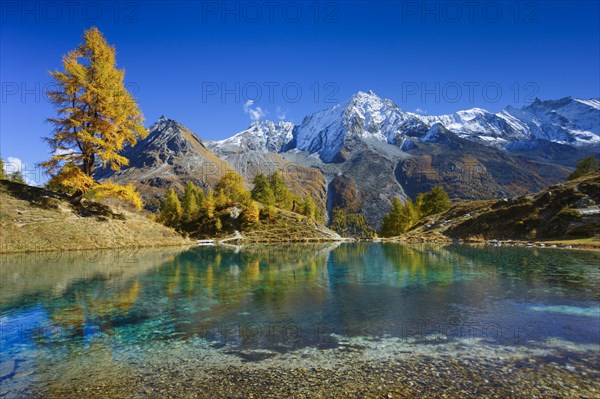 Lac Bleu