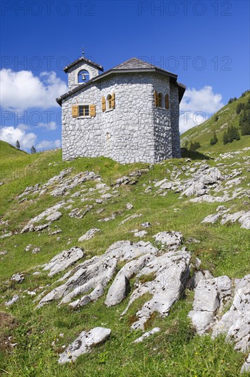 Chapel at the Pragelpass