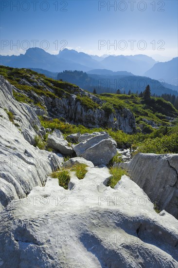 Karst landscape at the Pragelpass