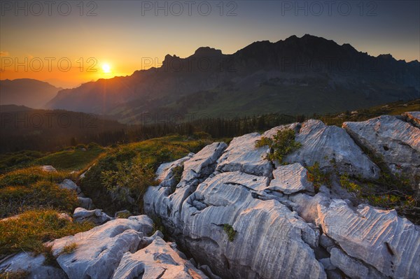 Karst landscape at the Pragelpass