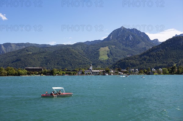 Strobl am Wolfgangsee with Rettenkogel