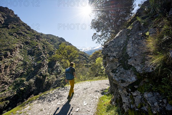 Hikers on hiking trail Vereda de la Estrella