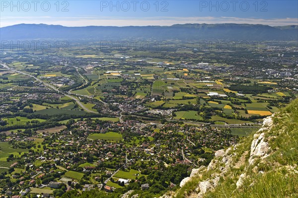 The Savoy community of Archamps in the Geneva basin