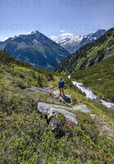 Hiker on the Kesselbach hiking trail