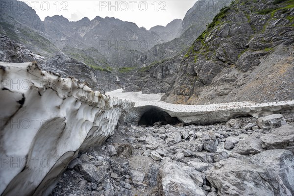 Ice Chapel
