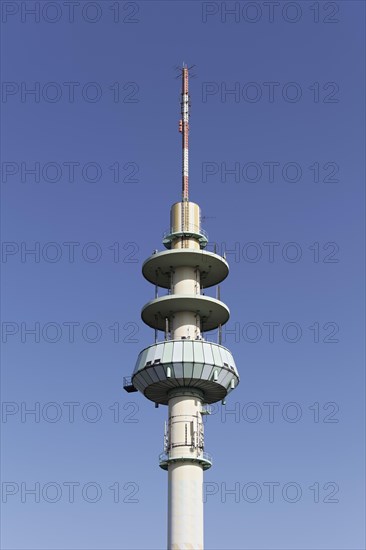 Telecommunications tower