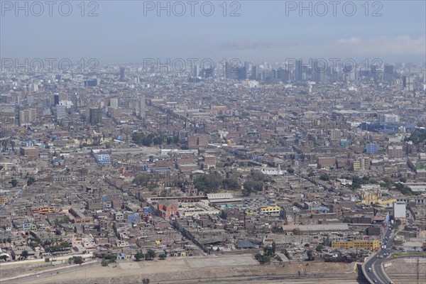 View from the Cerro San Cristobal viewpoint to the capital