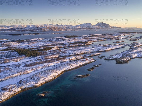 Snowy mountain range Seven Sisters