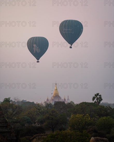 Ananda Temple with two blue balloons