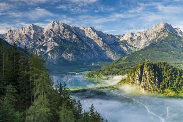 Almsee im Nebel
