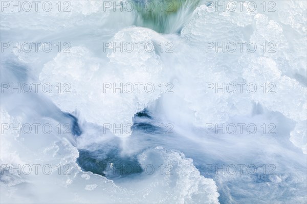 Ice detail in heart shape