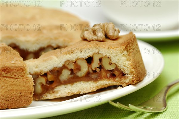 Engadine nut cake