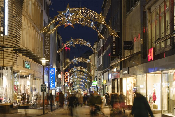 Pedestrian zone Limbecker Strasse with Christmas decoration