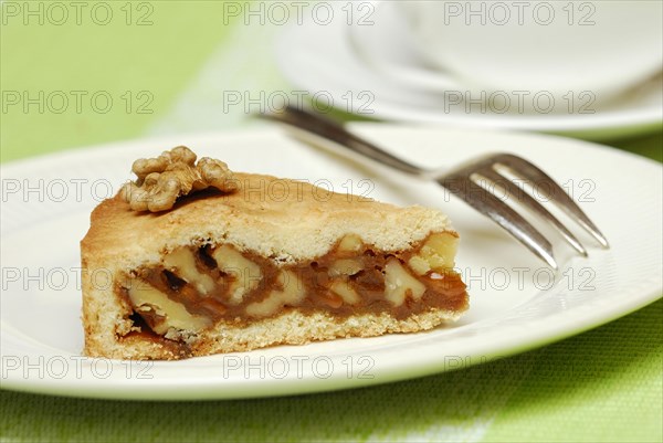 Engadine nut cake