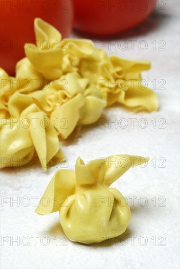 Filled pastry beads