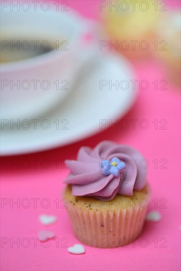 Mini cupcake and coffee cup