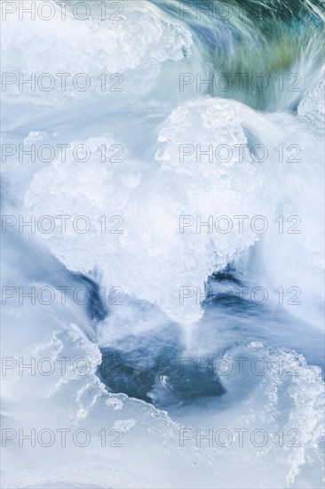 Ice detail in heart shape