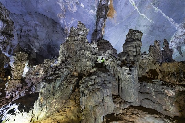 Phong Nha cave
