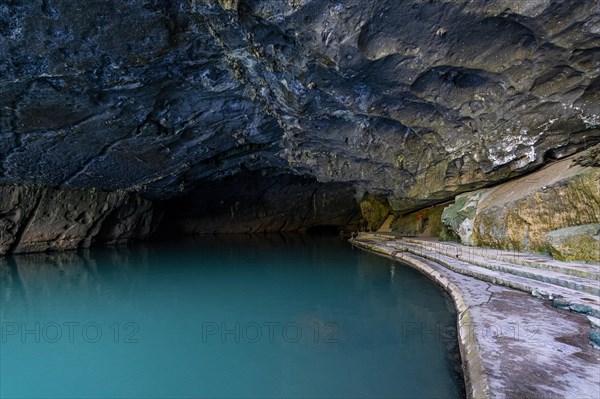 Entrance to the Phong Nha cave