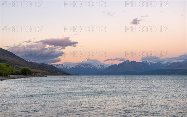 Lake Pukaki with view of Mount Cook at sunset
