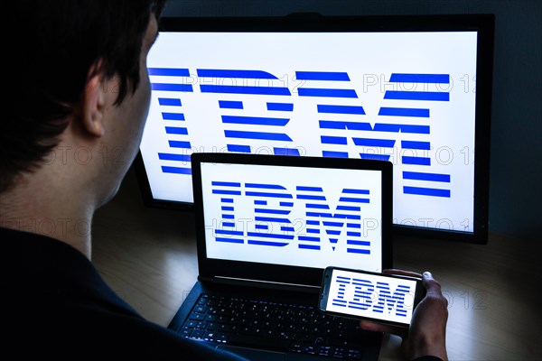 Logo IBM