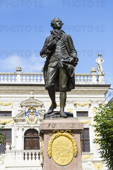 Monument of Johann Wolfgang Goethe on the Naschmarkt