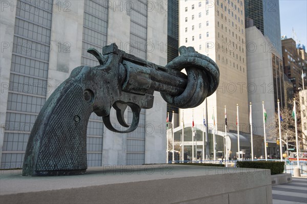 Non-Violence Sculpture