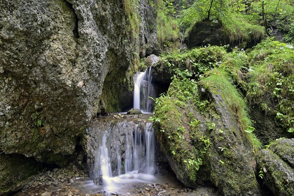 Hinang waterfall
