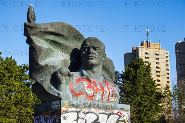 Ernst Thaelmann Monument